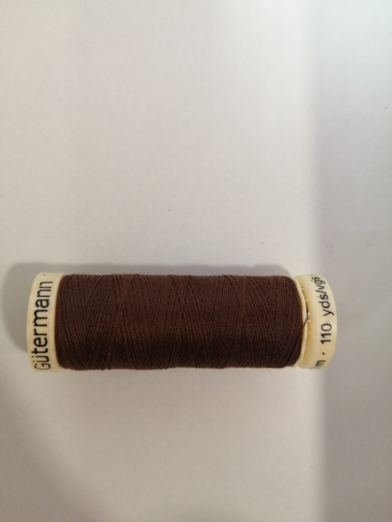 ΚΛΩΣΤΗ ΜΑΣΟΥΡΑΚΙ GUTERMANN 100% POLYESTER 694 (ΚΑΦΕ ΣΚΟΥΡΟ)